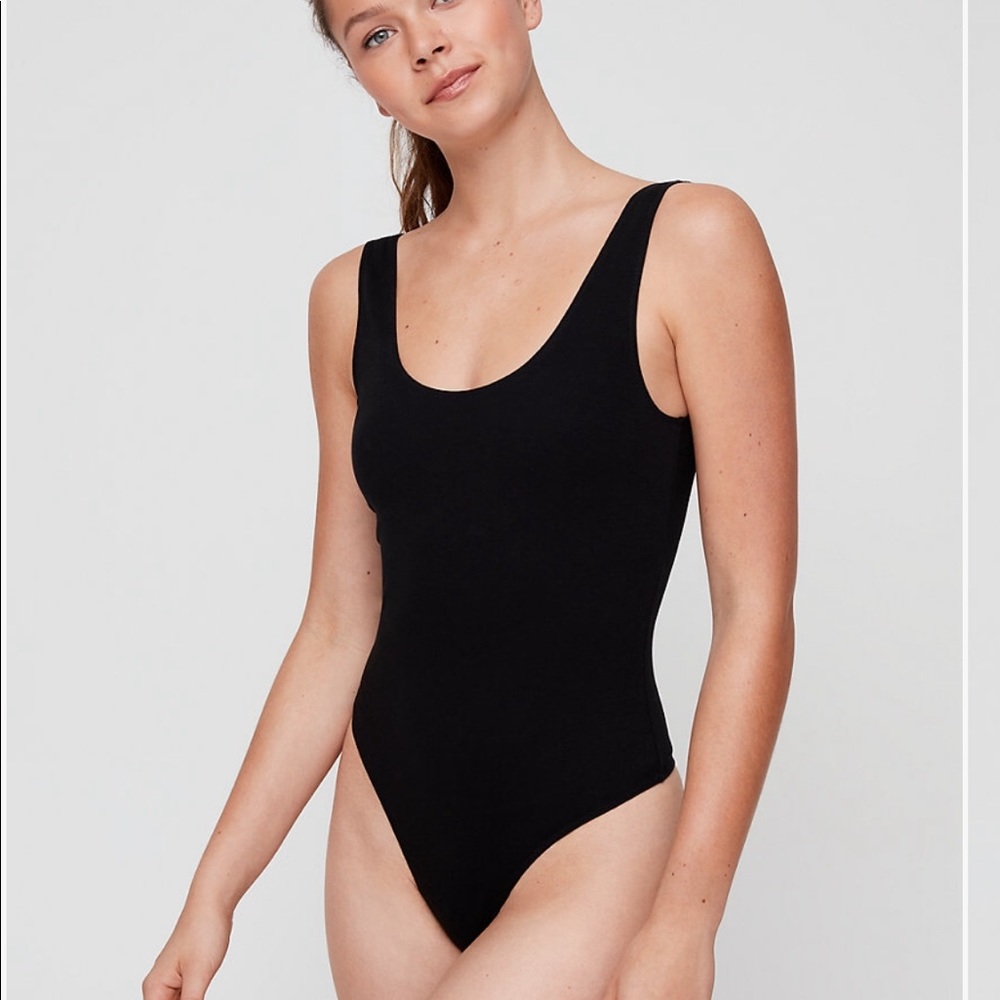 Wilfred Free aritzia black bodysuit